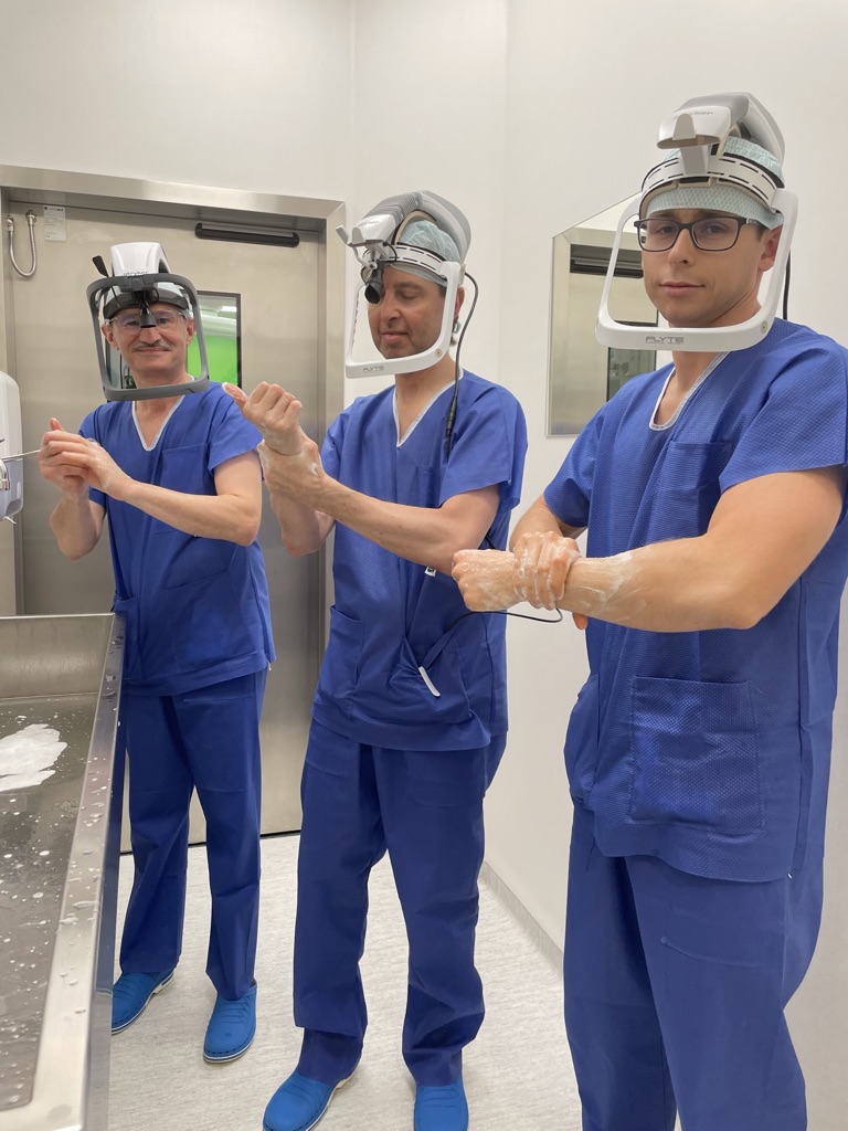 Szkolenie 31.03.2022 endoproteza biodra z dostępu przedniego dwumobilna